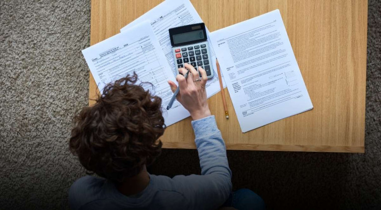 ¿Vives en el exterior? Esto debes saber sobre la declaración de renta en Colombia para 2025